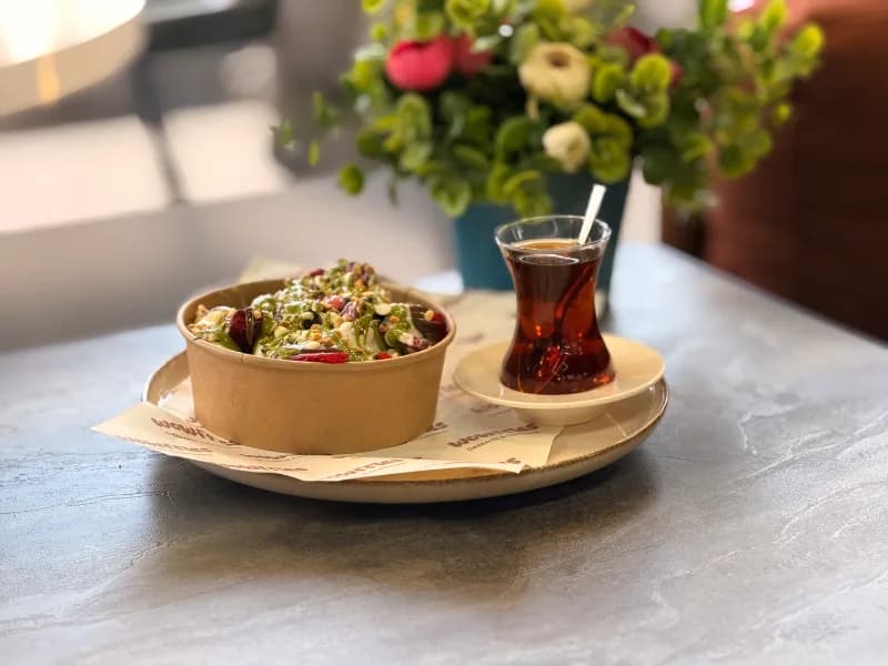 Kova Waffle + Çay